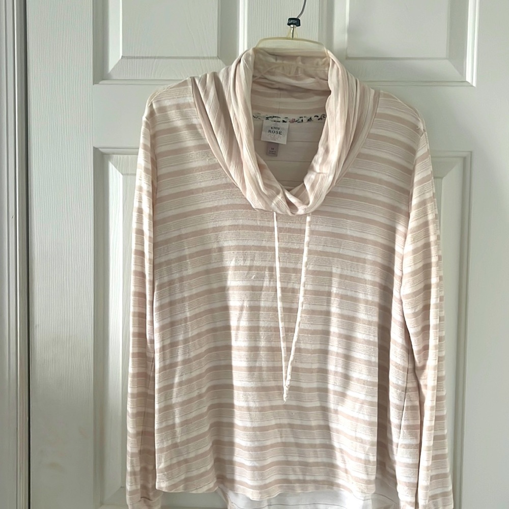 Women’s Long Sleeved Cowl Neck Shirt By Knox Rose Size Medium